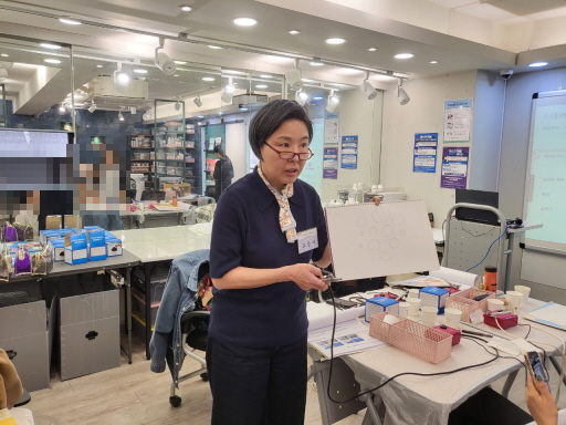 [꾸미기]뷰티산업연구소-1일차_에어브러시 메이크업_10월 7일_윤지민-54455278928.jpg