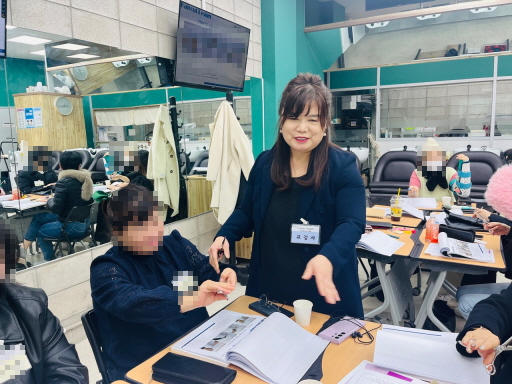 [꾸미기]뷰티산업연구소-1일차_헤어커트디자인_12월 9일_손보실-55973193349.jpg