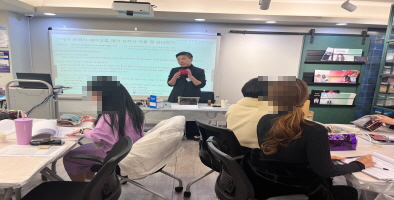 [꾸미기]2024뷰산연-1일차_에어브러시 메이크업_1월 13일_윤지민-56788230038.jpg