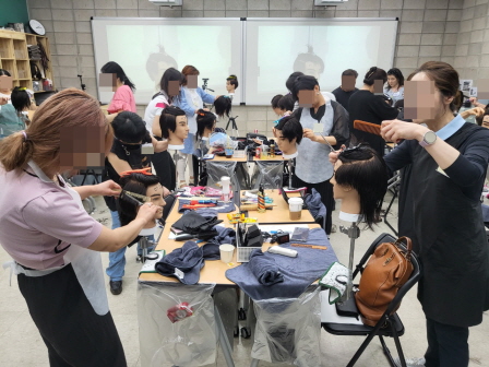 꾸미기_2024뷰산연-특별교육★바버명장의정통이발★_7월28일_김성철-61576559438.jpg