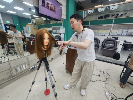 꾸미기_2025뷰산연-1일차_살롱트렌드헤어스타일링_6월21일_박상규-69871537258.jpg