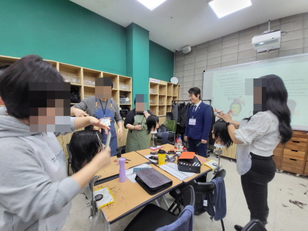 꾸미기_2025뷰산연-바버명장의정통이발_11월15일_김성철-73459126725.jpg
