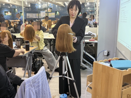 꾸미기_뷰산연업무밴드-2일차_AI활용기반-업스타일PBL과정_4월19일_김은지-77199408807.jpg