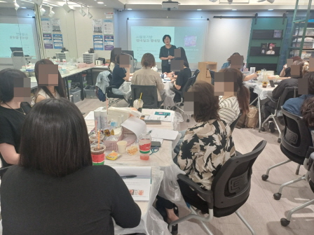[꾸미기]뷰산연업무밴드-2일차_AI-랩네일과젤네일_6월21일_유숙희-78711332996.jpg